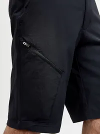 1910394-999000_ADV Explore Tech Shorts M_Closeup5.jpg